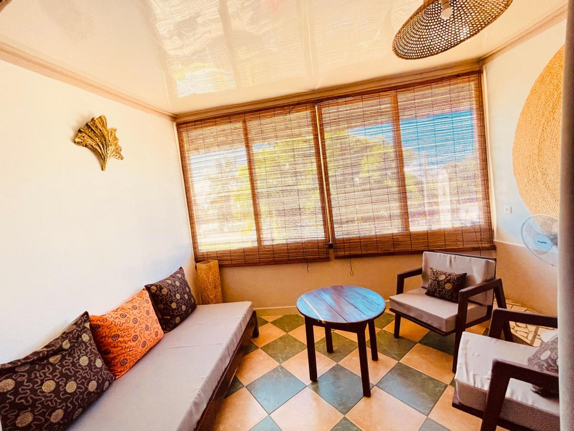 Le Nouvel Eden Hotell Toliara Exteriör bild