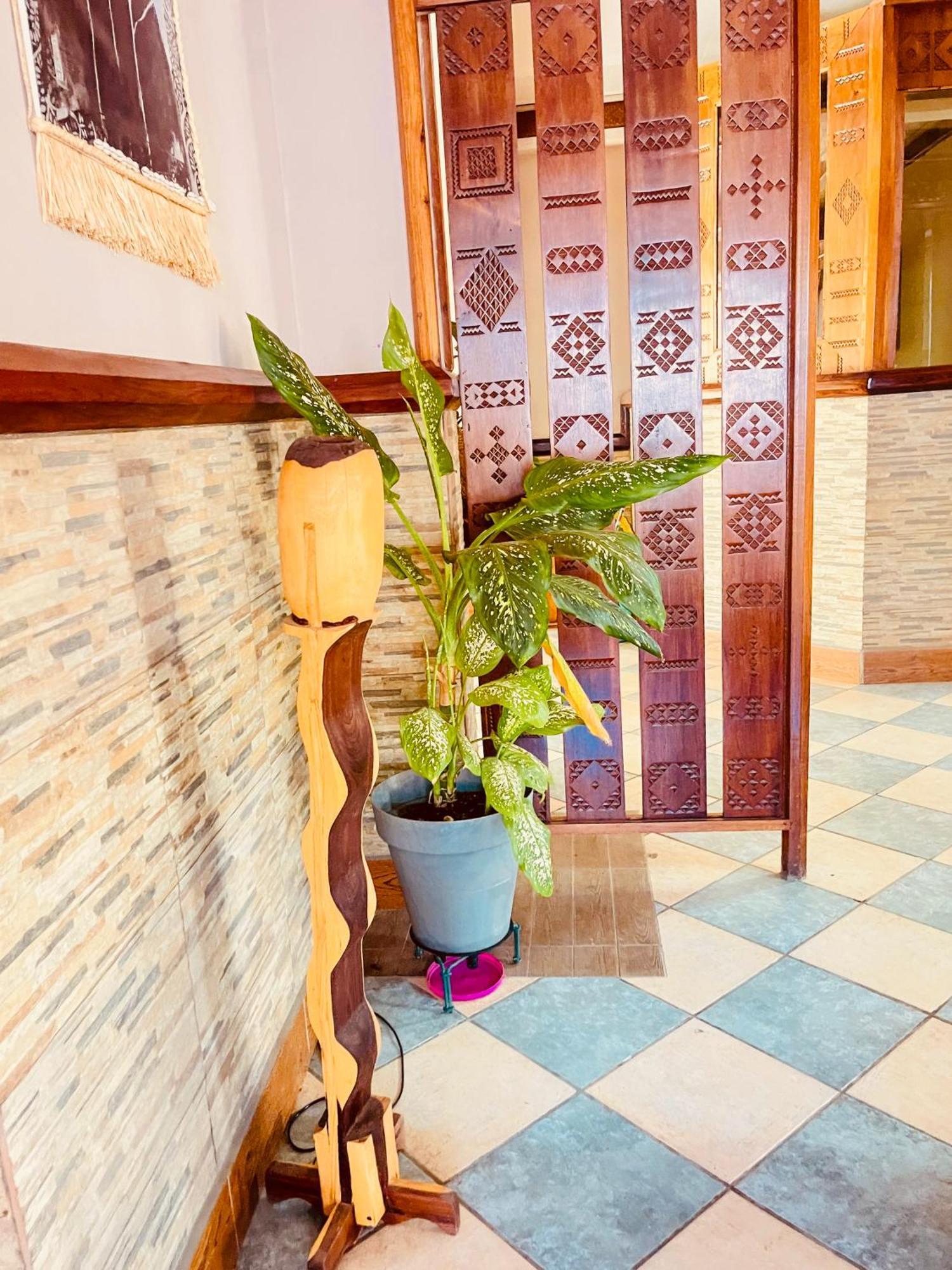 Le Nouvel Eden Hotell Toliara Exteriör bild