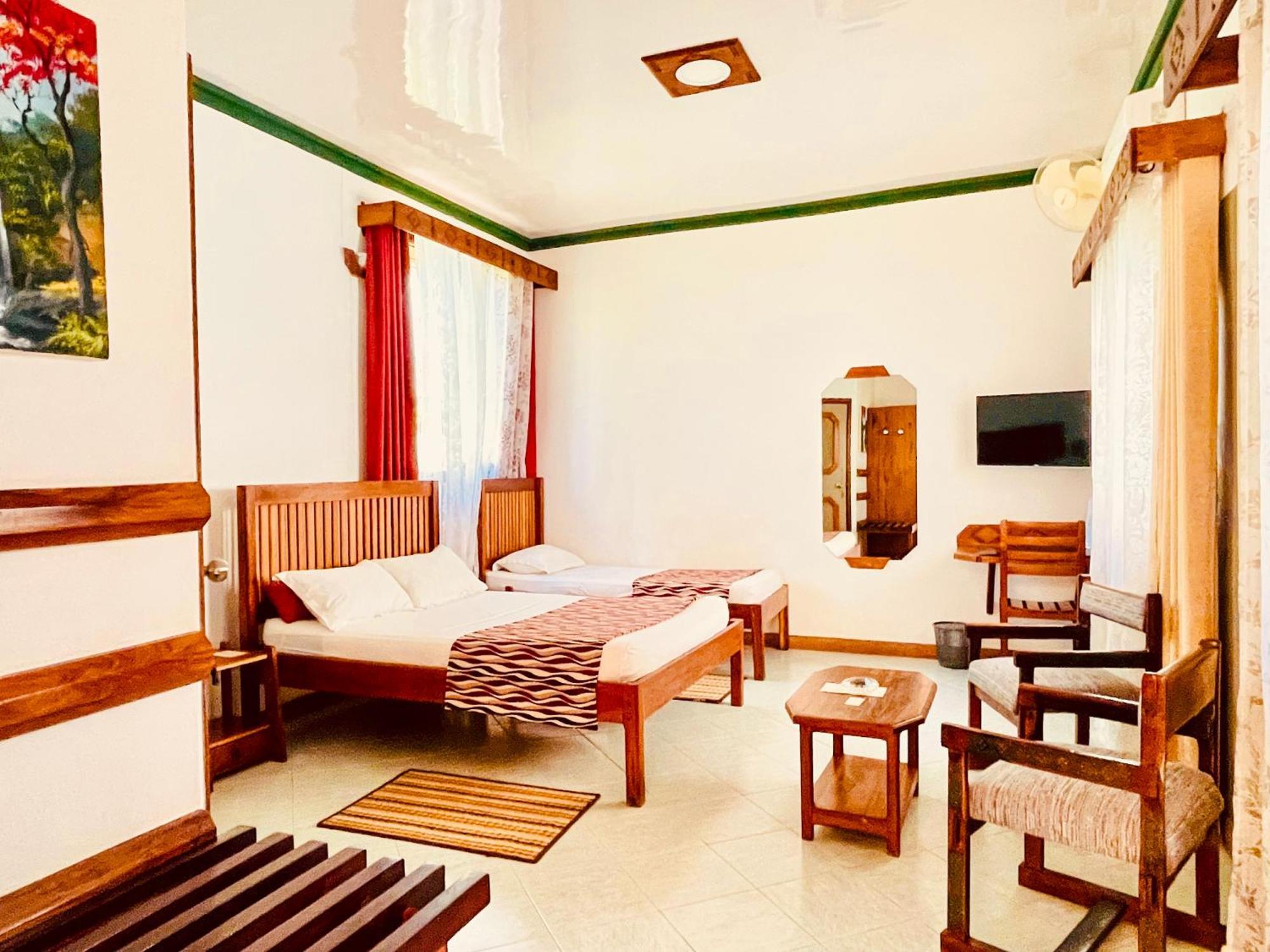 Le Nouvel Eden Hotell Toliara Exteriör bild