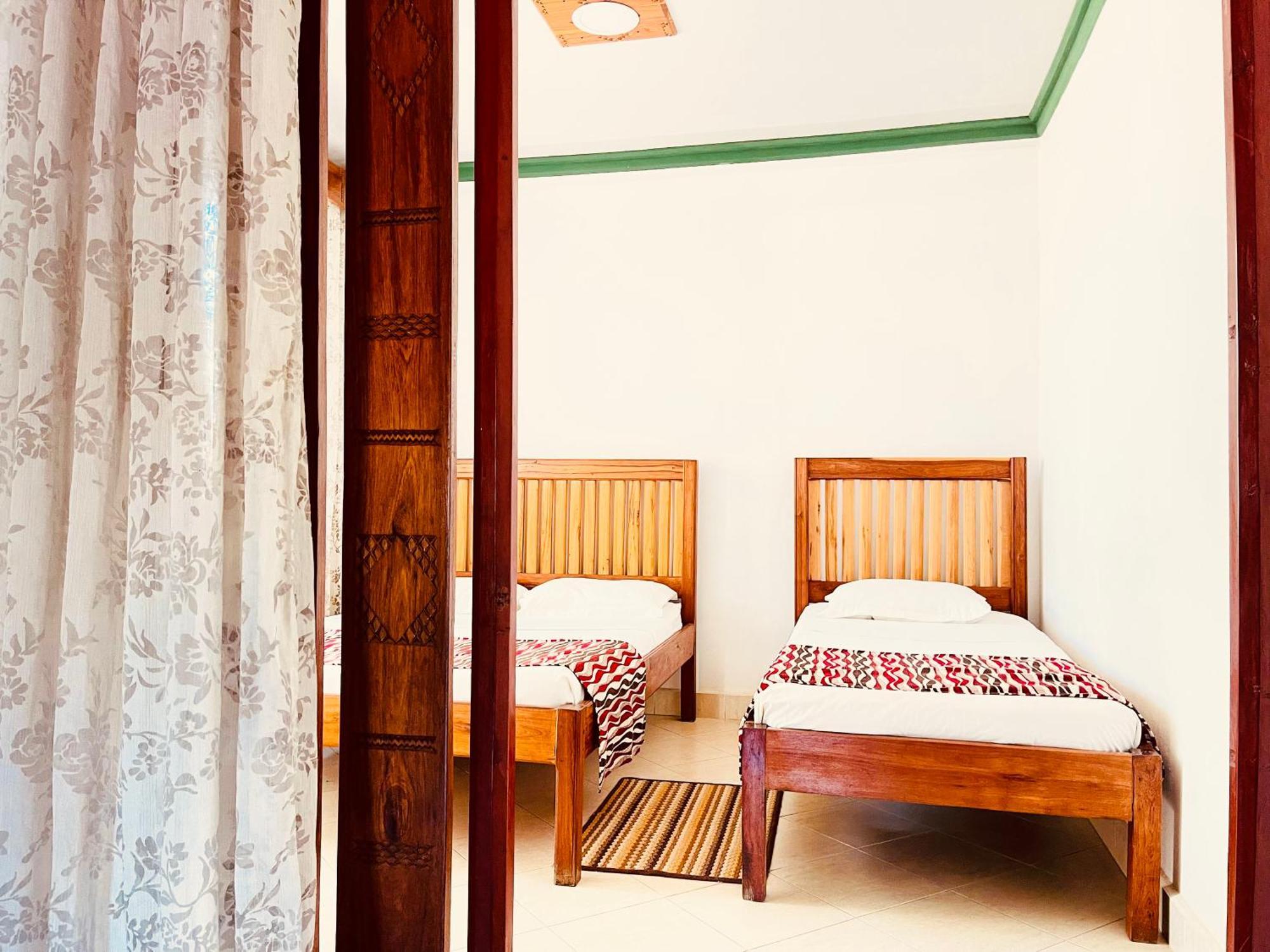 Le Nouvel Eden Hotell Toliara Exteriör bild